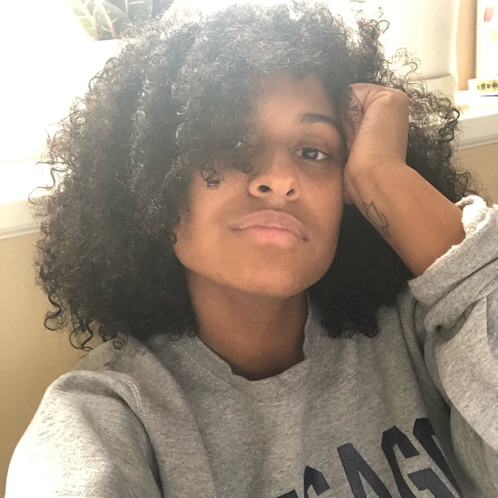 Meet your Posher, Kenzie